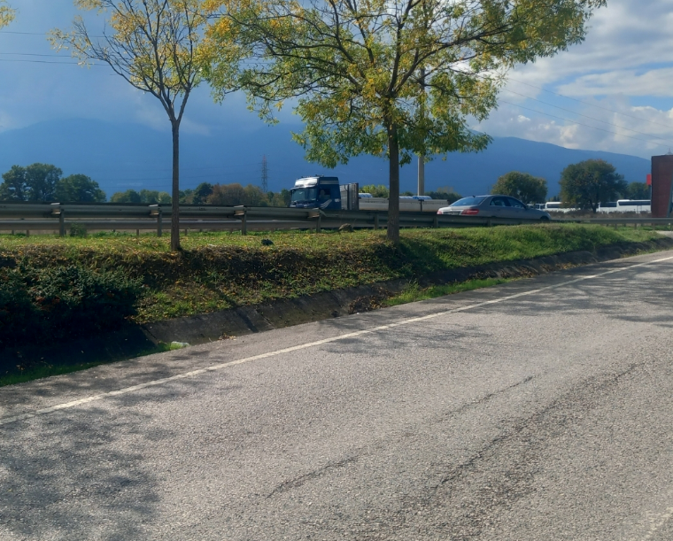KOCAELİ KARTEPE'DE ULAŞIMI KOLAY ANA YOL CEPHELİ 3588 M² ARSA