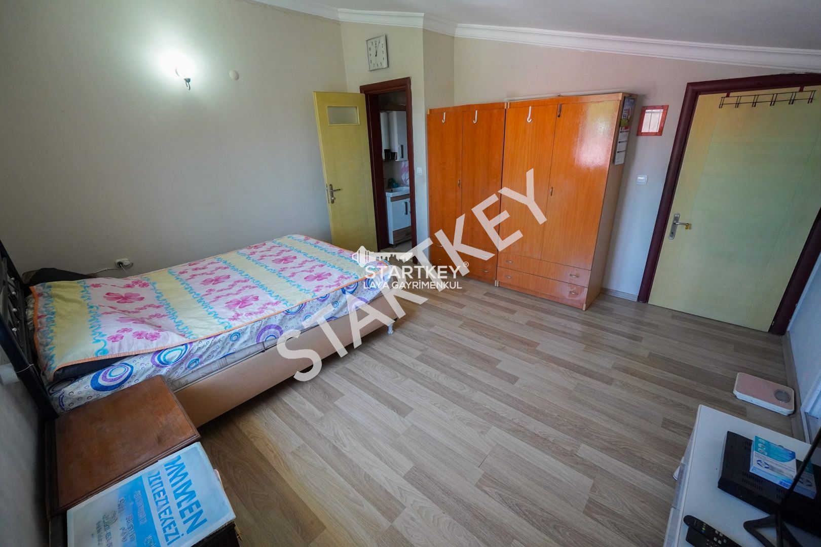 Property-photo