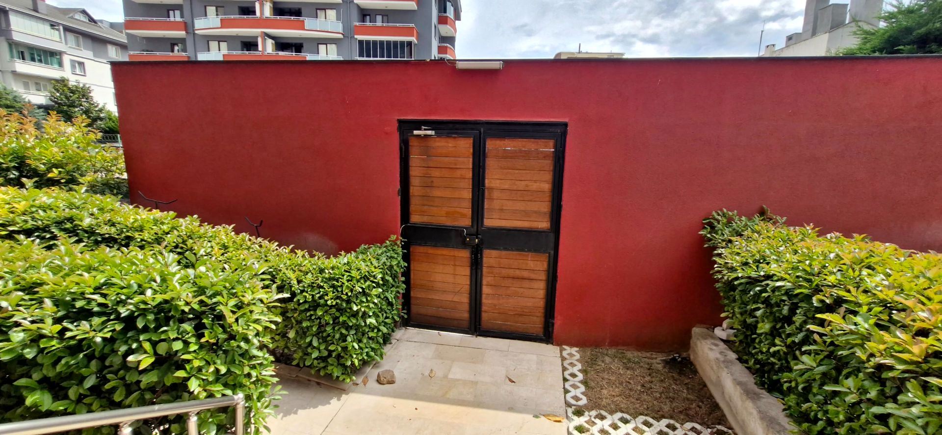 Property-photo