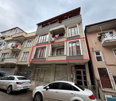 İZMİT KADIKÖY MAHALLESİNDE SATILIK ARAKAT 145 m² 3+1 DAİRE