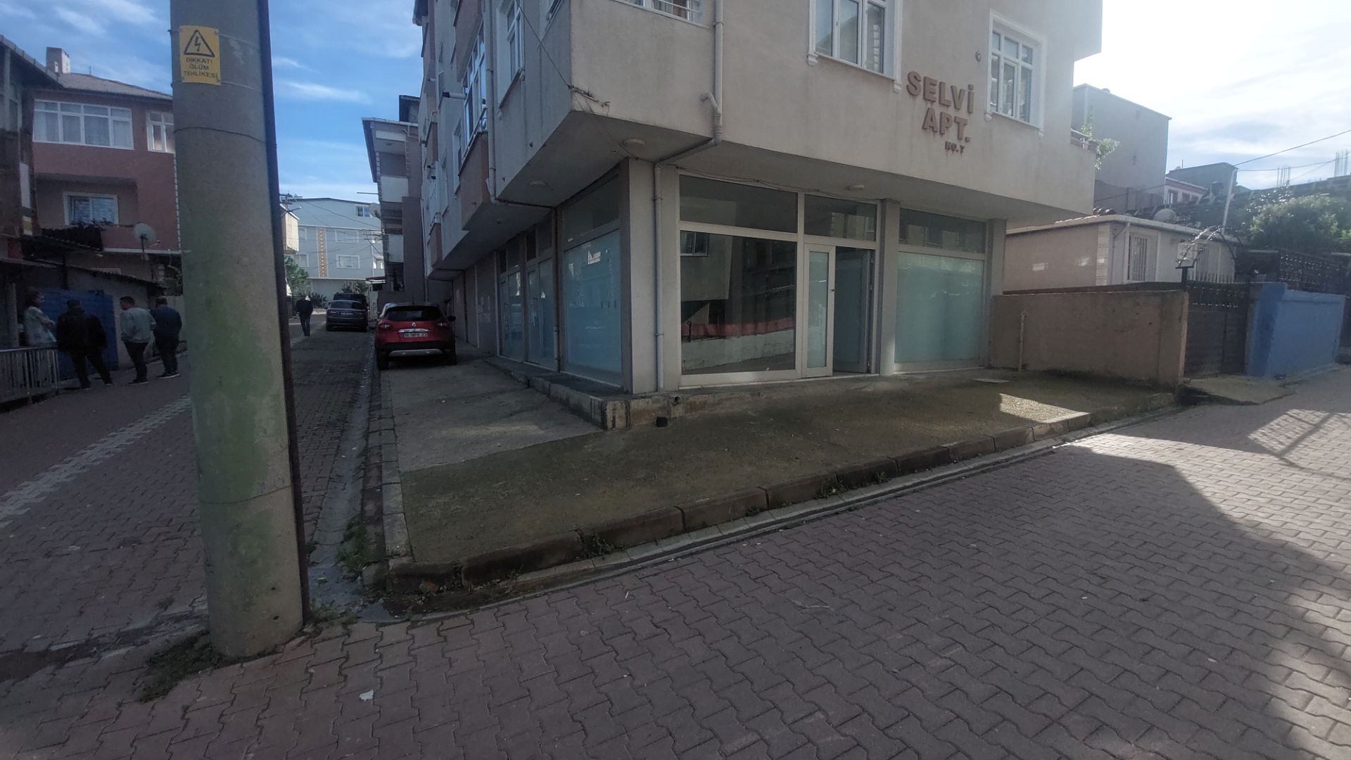Property-photo