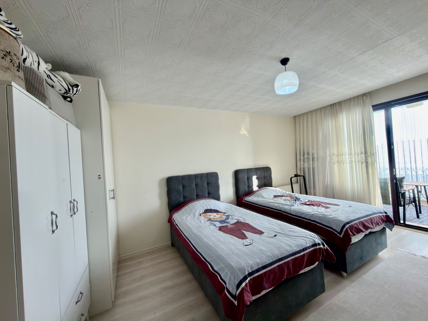 Property-photo