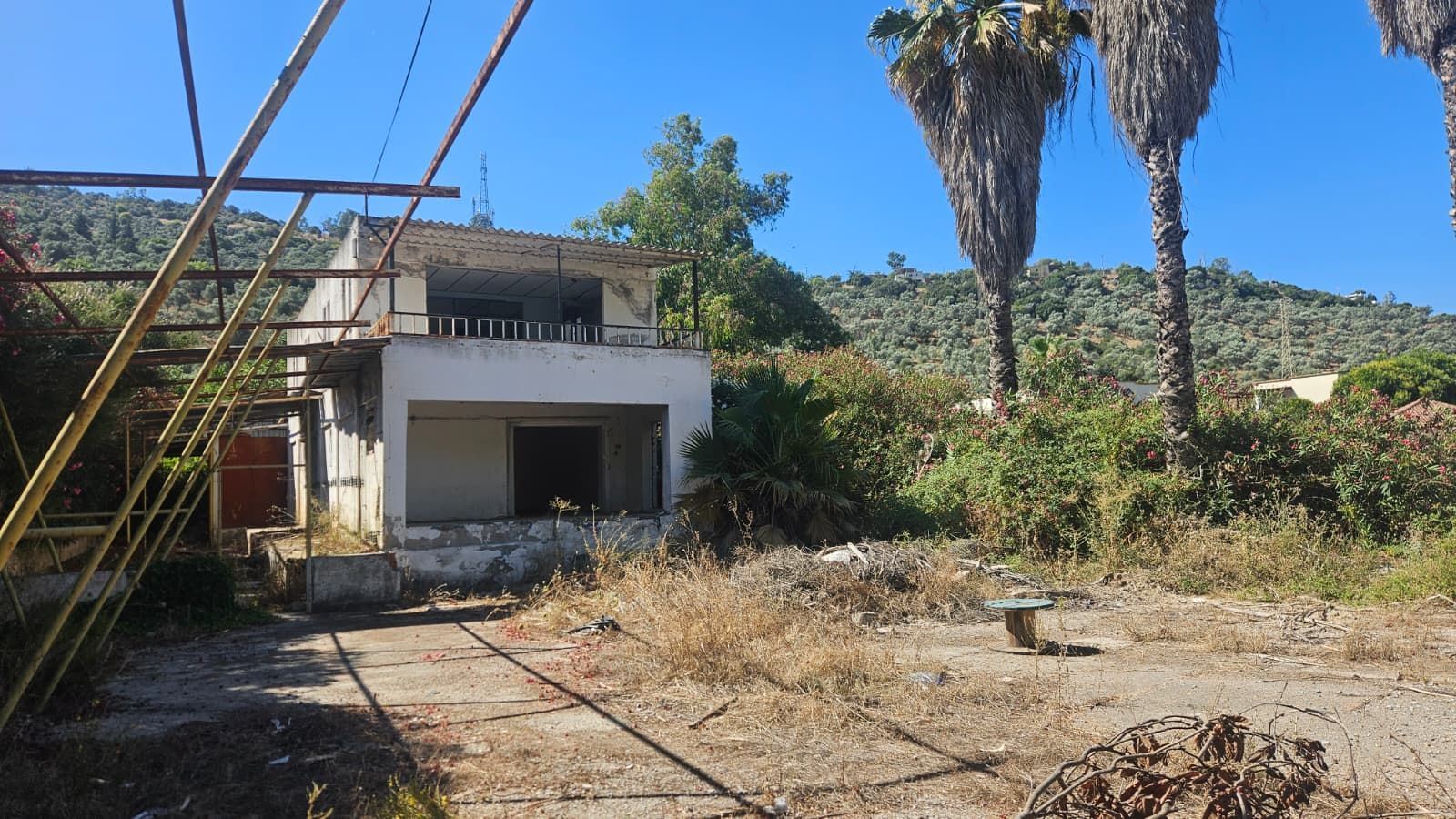 Property-photo