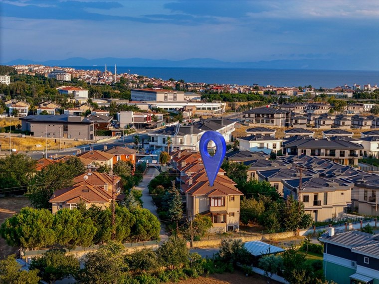 Tekirdağ Süleymanpaşa'da NKÜ yakını Site İçinde Satılık Müstakil Villa