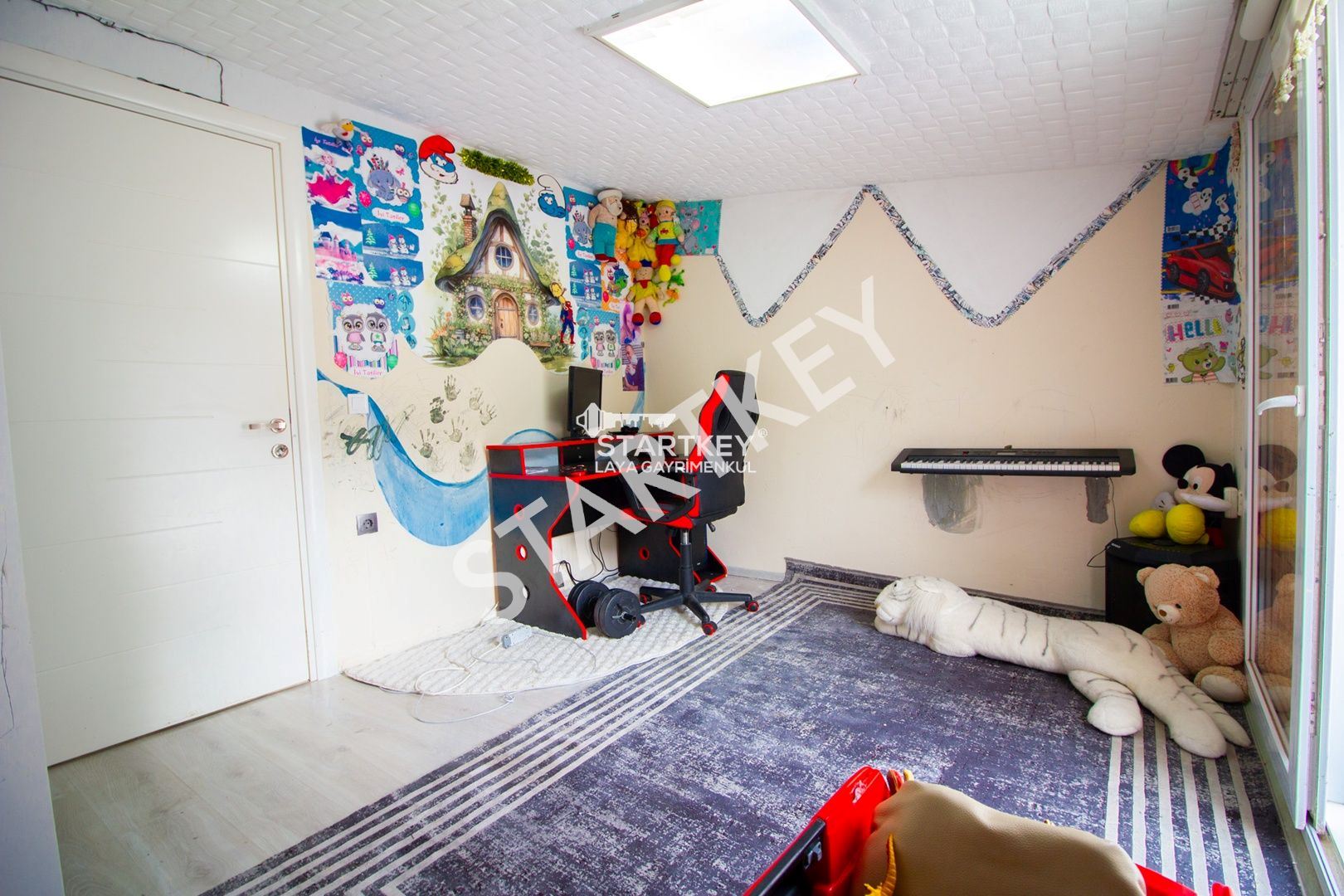 Property-photo