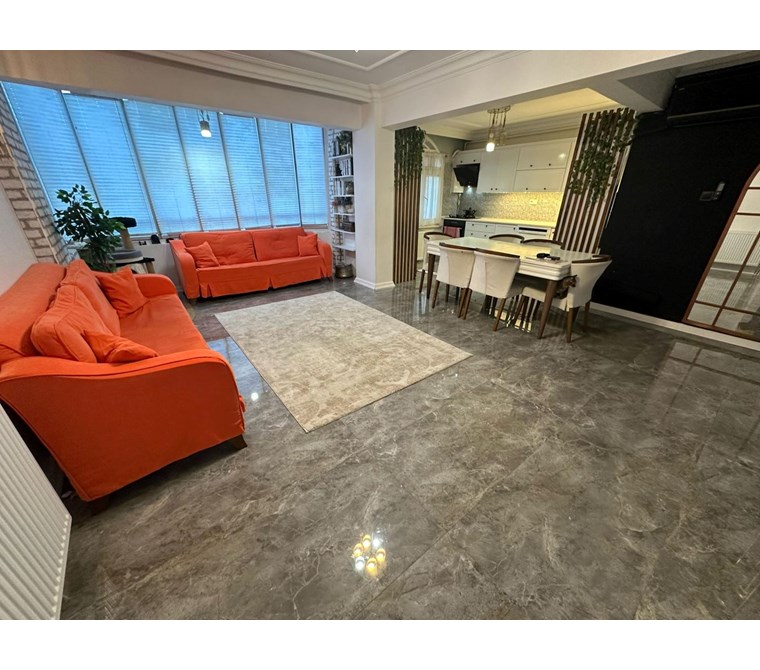 Gaziosmanpaşa Ordu Caddesinde Merkezi Konumda 3+1 Modern Daire!