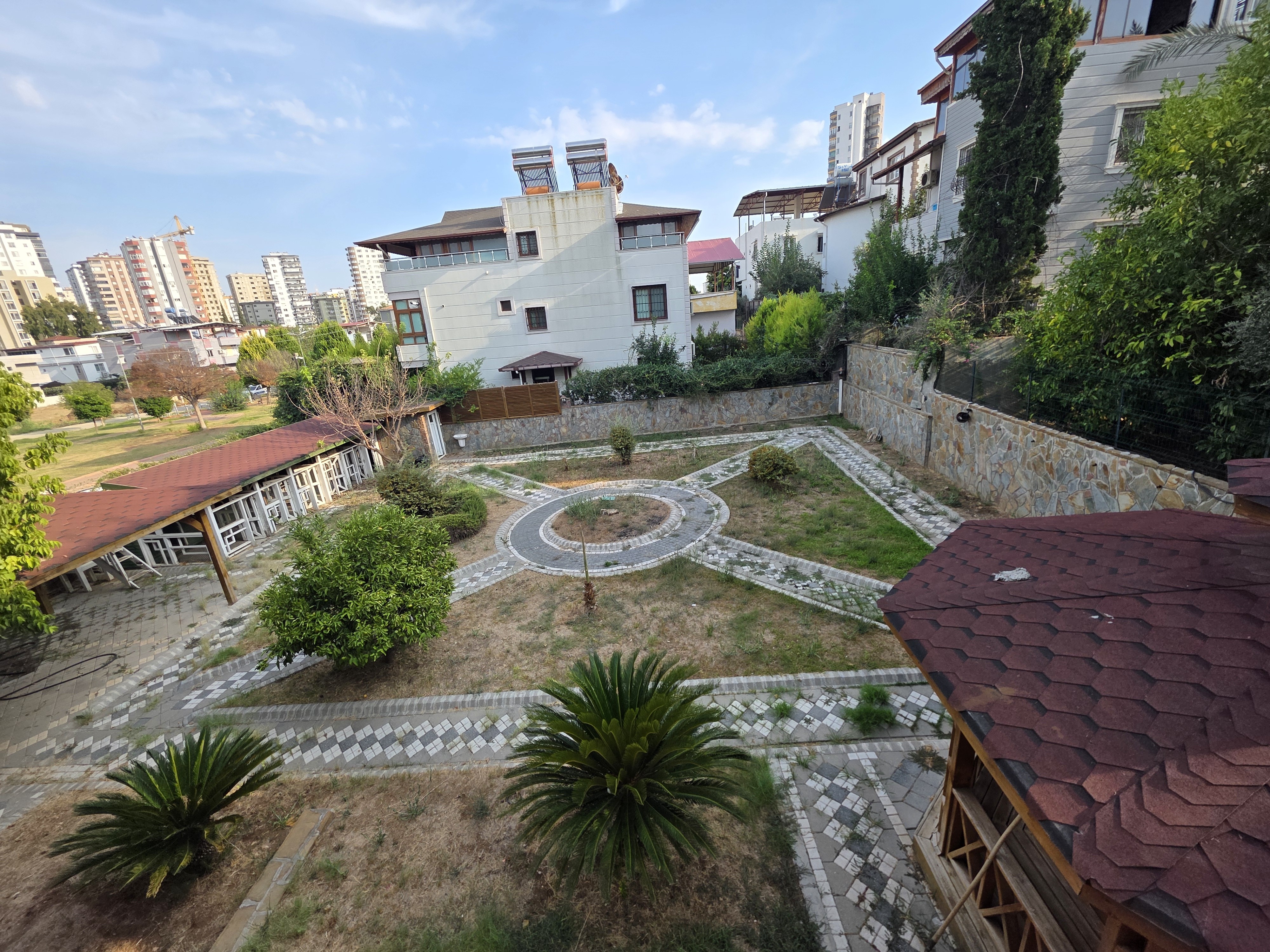 Property-photo