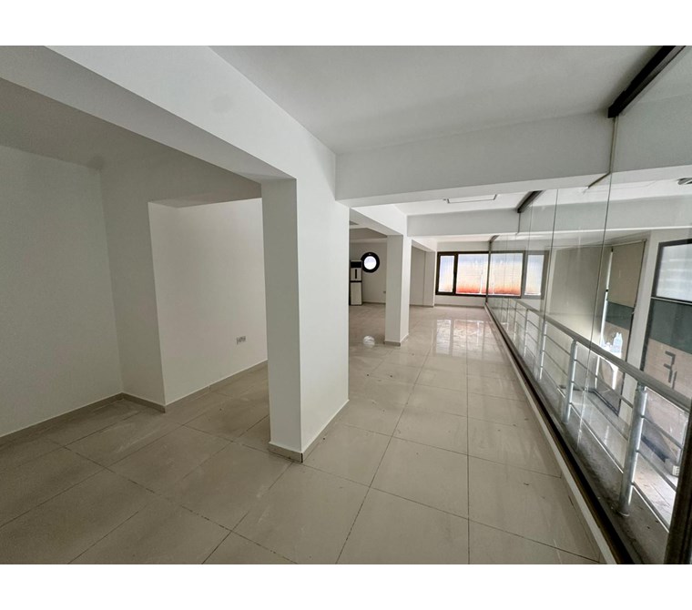 CENTRIUM 171'İN ALTINDA KİRALIK DÜKKAN