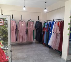 EMLAK 72'den Devren Kiralık Abiye Mağazası