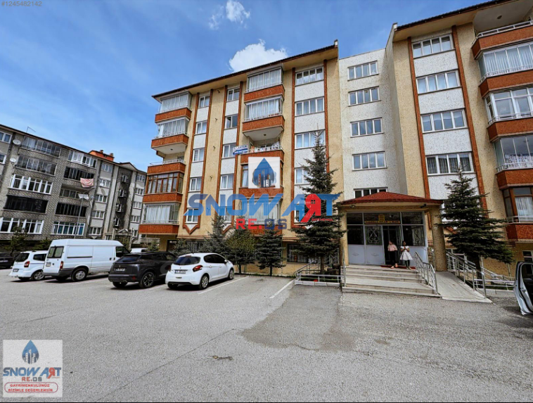 YILDIZKENTİN EN GENİŞ DAİRESİNİ SATIYORUZ