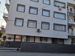 BERRİN NADİR'DEN YEŞİLYURT MERKEZDE FIRSAT!AZ KATLI BİNADA YÜKSEK ARSA PAYLI YATIRIMLIK 3^+1