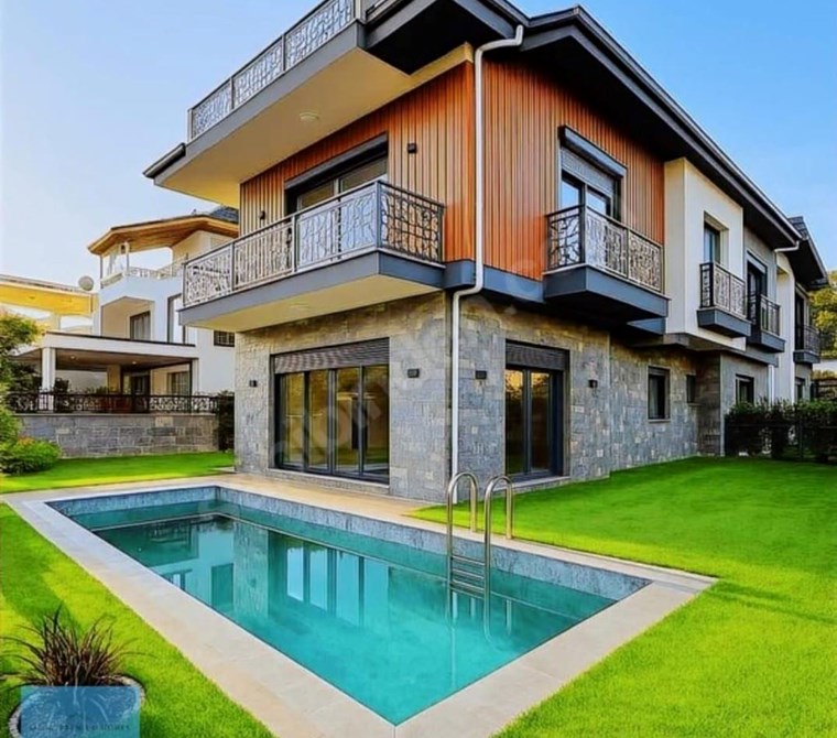Fethiye Karagedik'te Müstakil Özel Havuzlu Villa Sizi Bekliyor