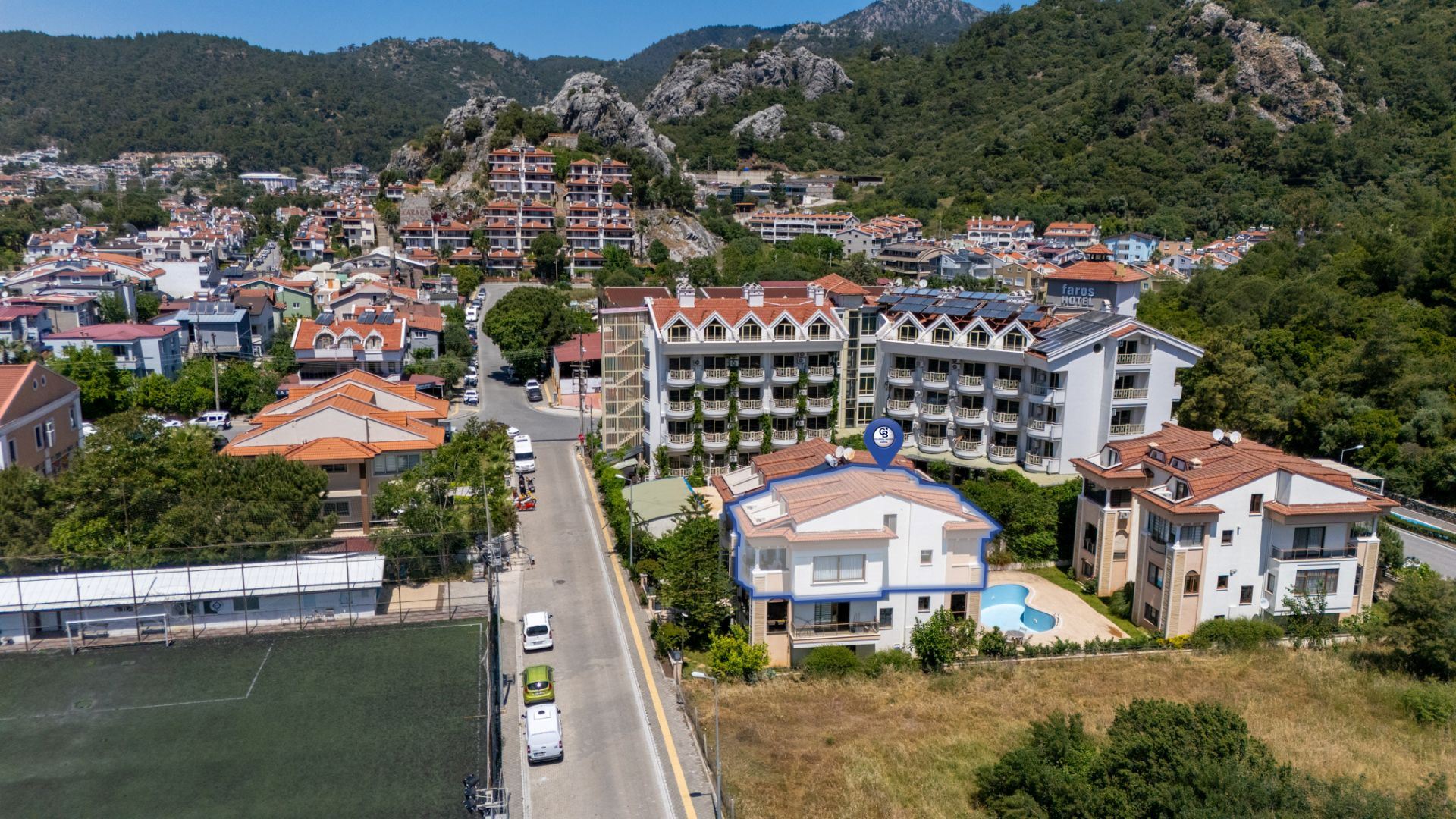 Property-photo