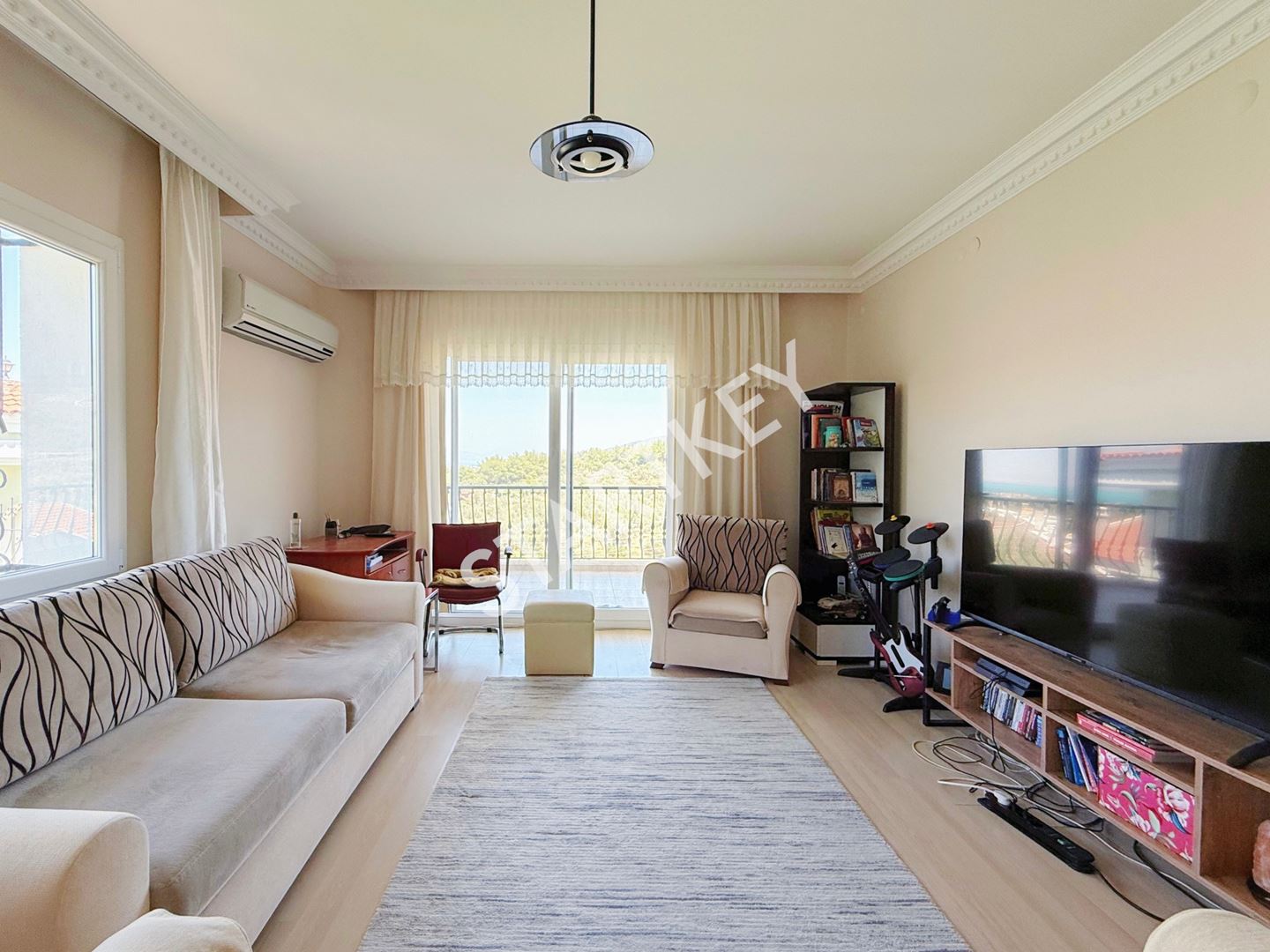 Property-photo