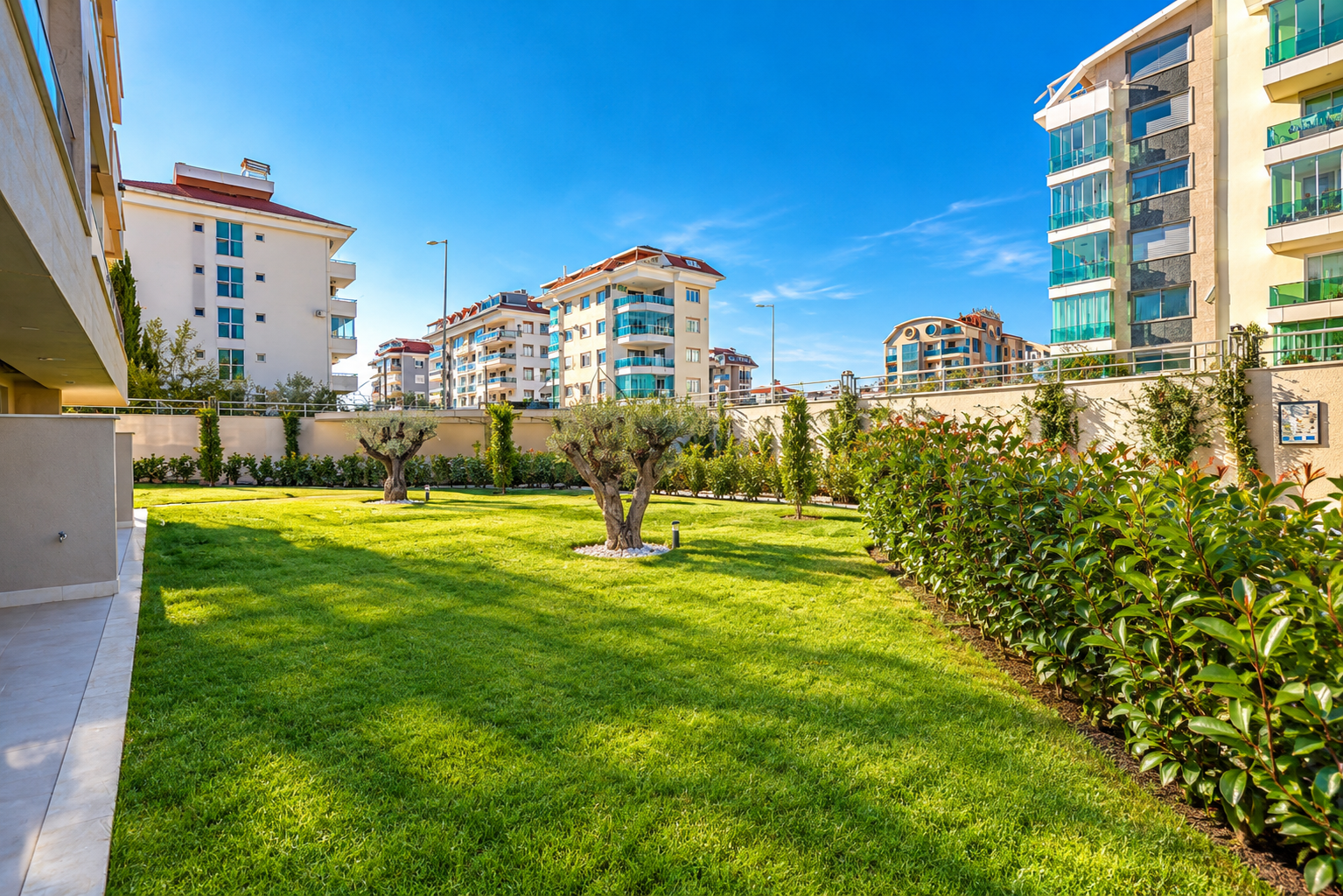 ALANYA KESTELDE DOĞA VE ŞEHİR MANZARALI MUHTEŞEM KOMPLEKS İCERİSİNDE 3+1 SATILIK PENTHOUSE · 20 · Fotoğraflar