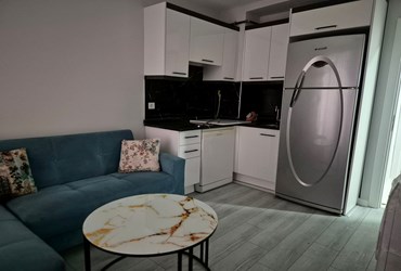 YEDİTEPE VE MARMARA ÜNİV. YAKINI YENİ EŞYALI SIFIR 2+1 DAİRE