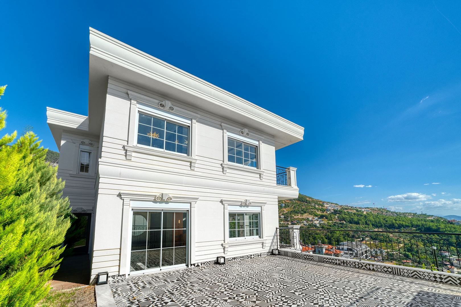 Property-photo