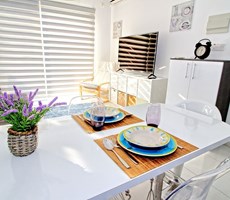Kıbrıs, Girne, Alsancak, Escape Homes Sitesinde Satılık 1+1 Eşyalı Daire,Ortak Havuzlu, Denize Yakın