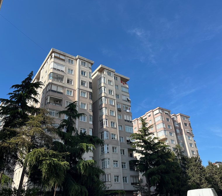 Maltepe Altayçeşme Metem Sitesi 3+1 7.Kat Güney Cephe Ferah Satılık Daire