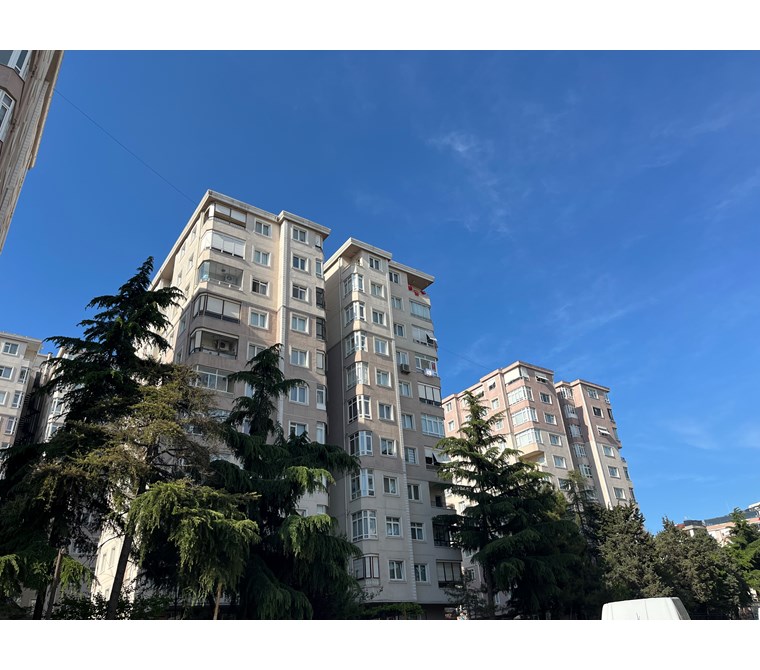 Maltepe Altayçeşme Metem Sitesi 3+1 7.Kat Güney Cephe Ferah Satılık Daire