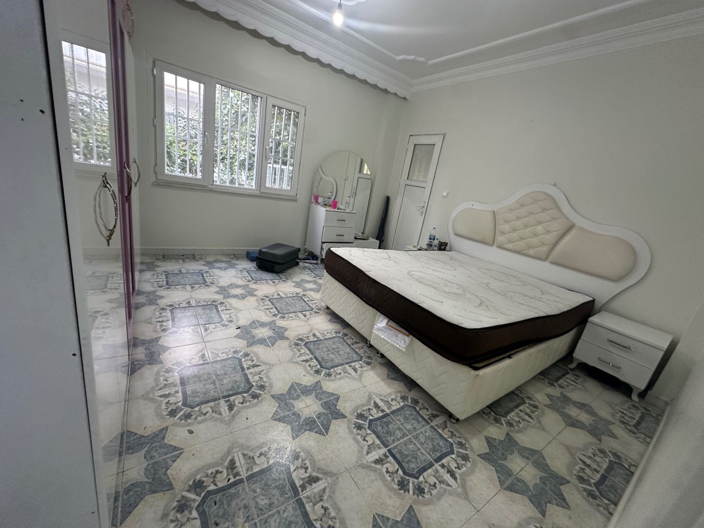 Property-photo