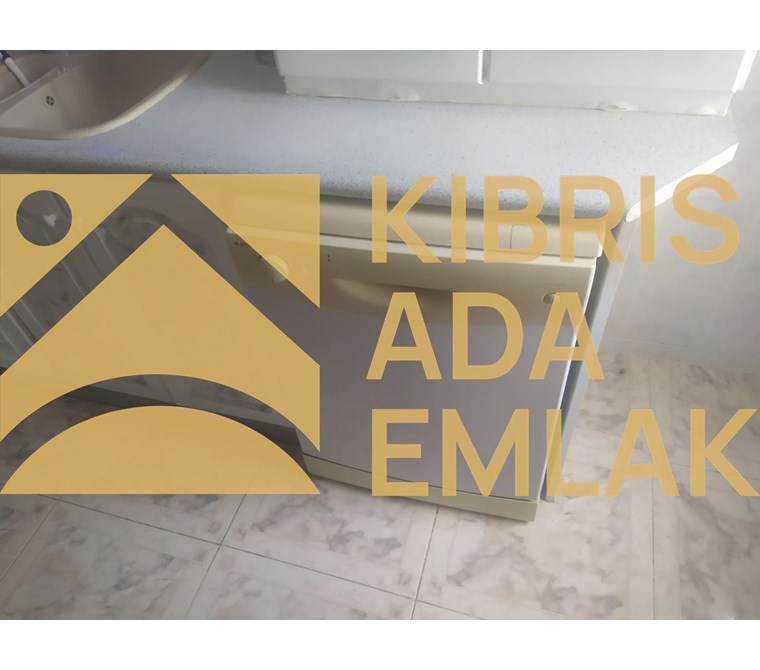 GİRNE KARAOĞLANOĞLUN'DA KİRALIK 3+1 VİLLA