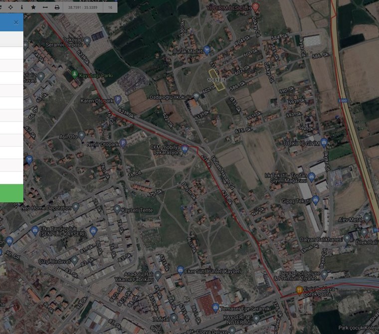 AKDAMAR -Talatpaşa Mah Üç Tarafı Yol Satılık Temiz Villa Parseli