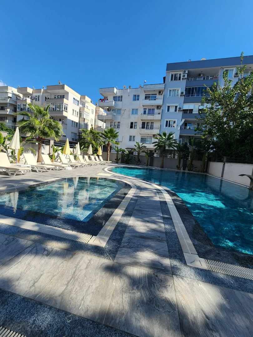 ALANYA MAHMUTLARDA DENİZ MANZARALI FULL EŞYALI 1+1 SATILIK DAİRE