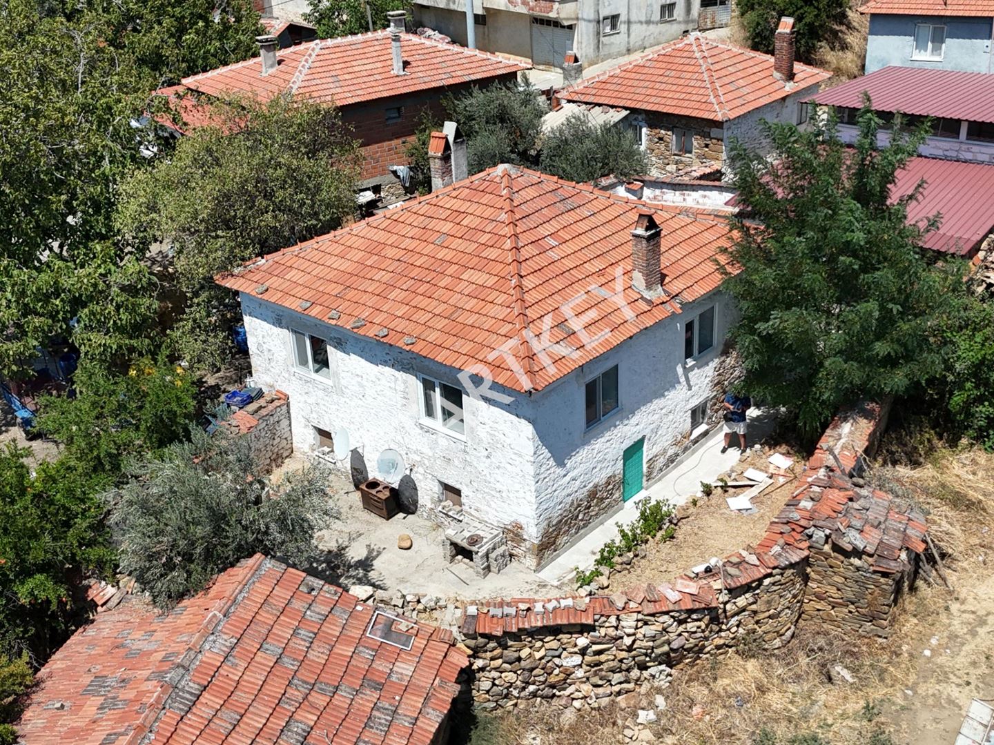 Property-photo