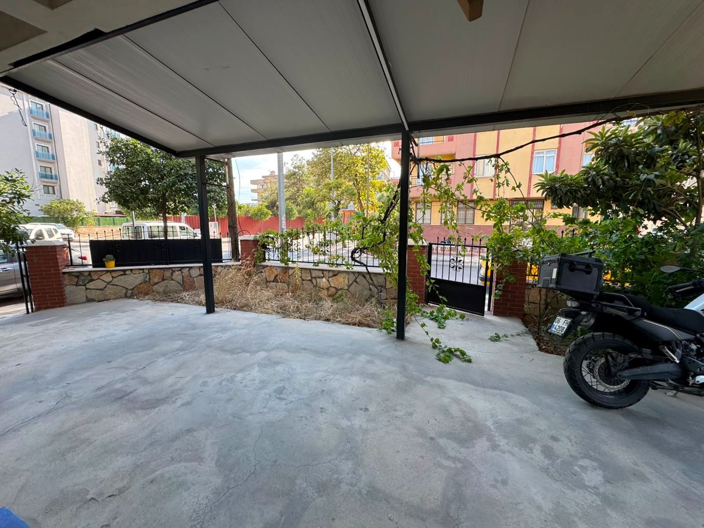 Property-photo
