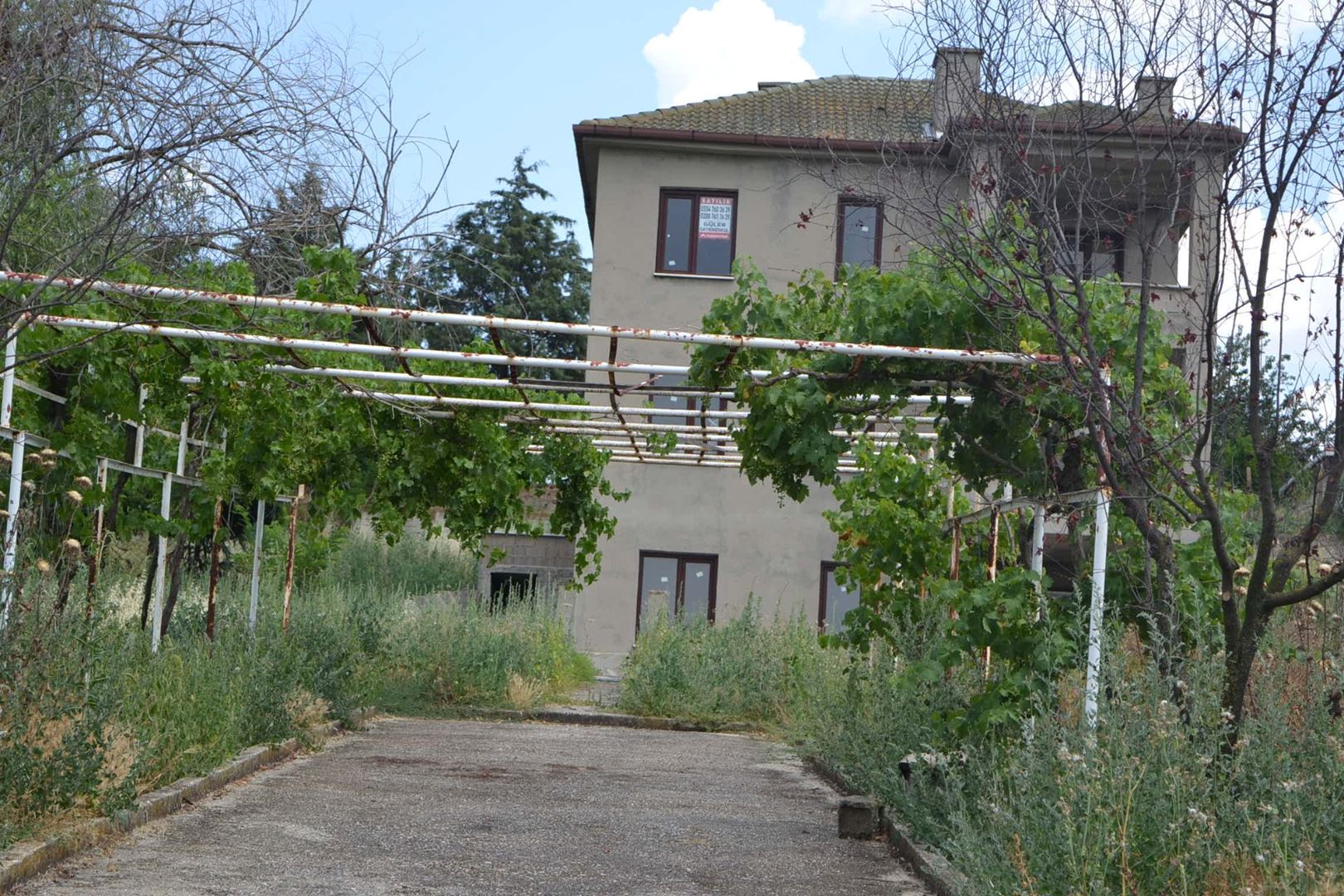 Property-photo