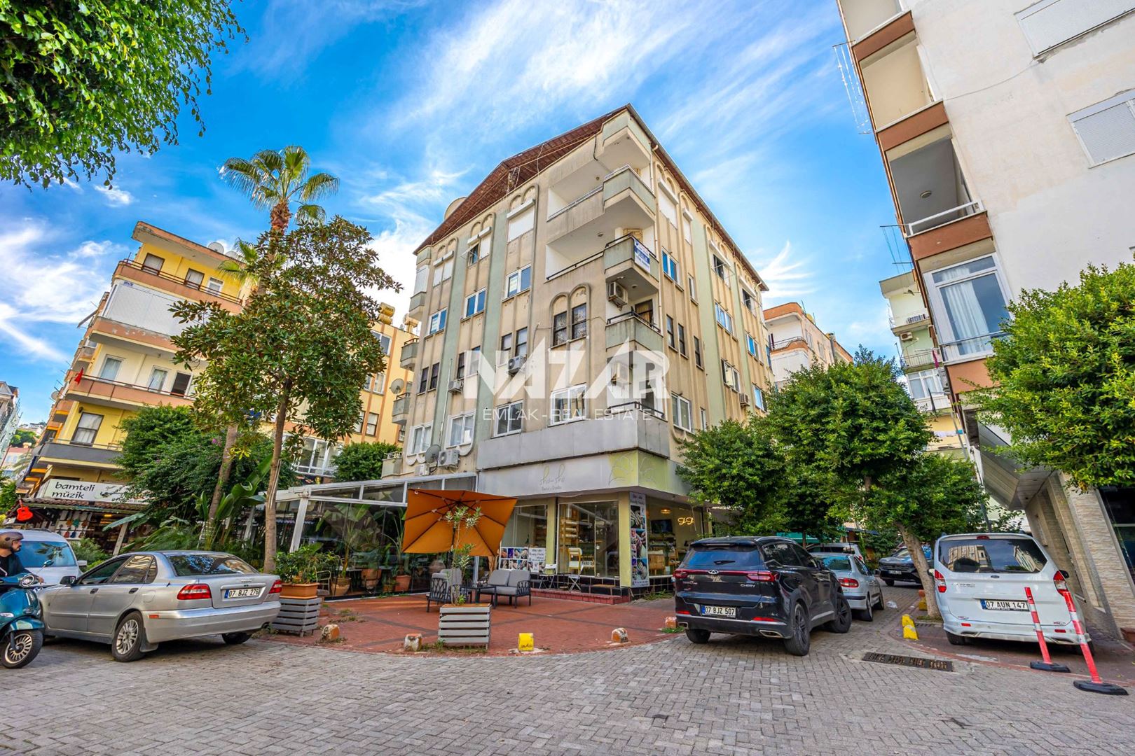 Property-photo