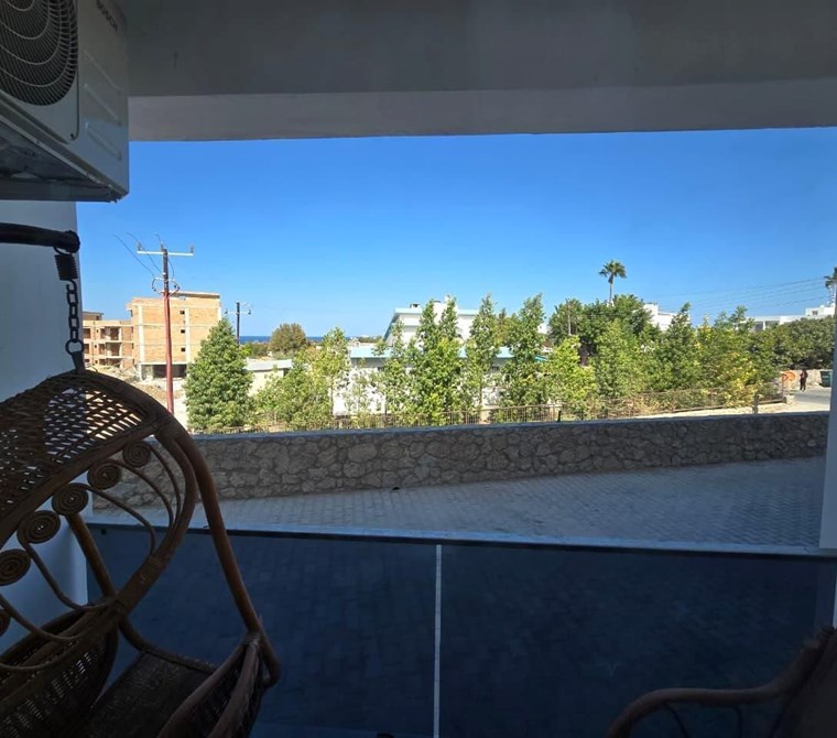 LAPTA DA 2+1 SATILIK DAİRE