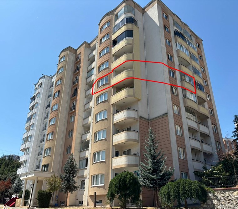 KENT KONUT 1. ETAPTA ARA KAT 3+1 145 m² KİRALIK DAİRE