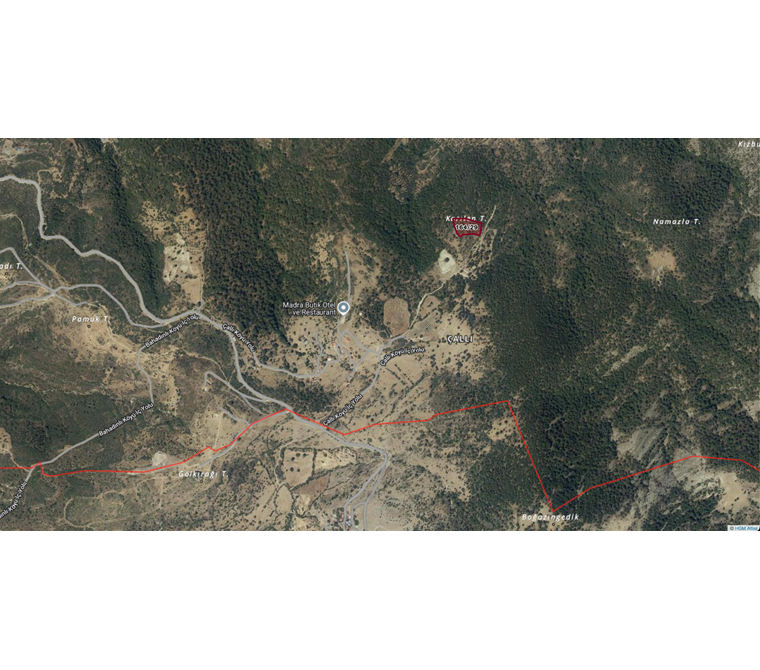 BURHANİYE ÇALLIDA KÖRFEZ MANZARALI SATILIK 5050 M2 TARLA