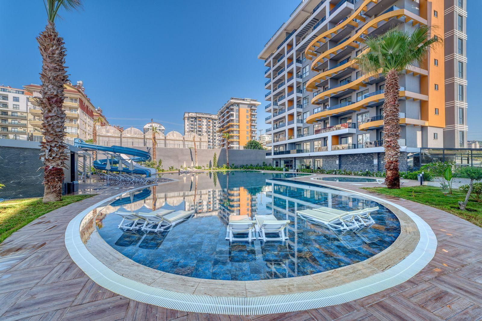 ALANYA AVSALLARDA MUHTEŞEM KOMPLEKSE SAHİP DENİZE 800M 2+1 PENTHOUSE