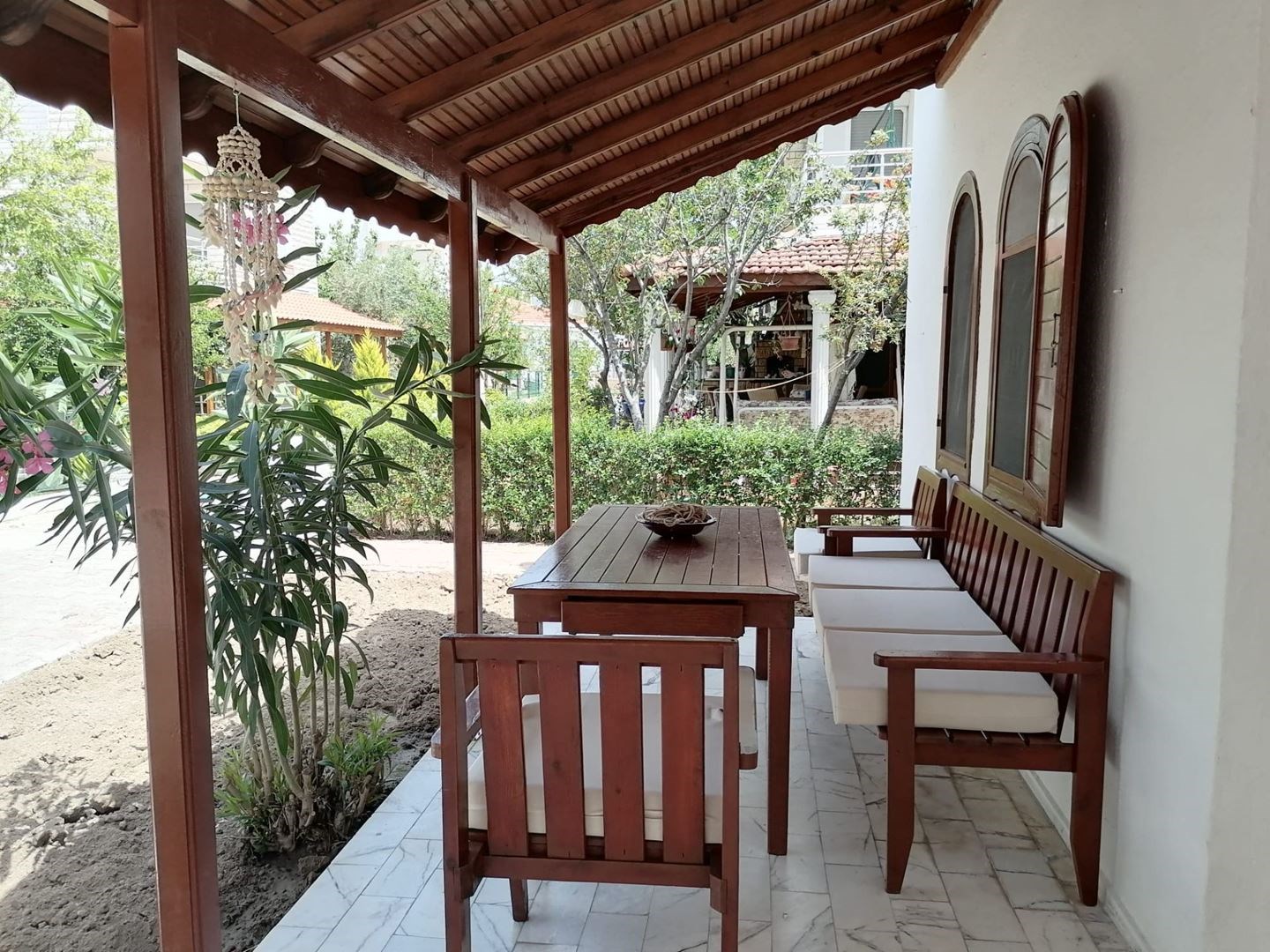 dinamik grup ticari emlak ayvalik altinova da denize sifir sitede kiralik yazlik villa 10 000 tl 5 1