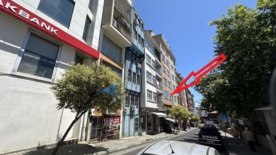 TEKİRDAĞ ÇARŞI MERKEZİNDE DÜKKANLI KOMPLE SATILIK BİNA