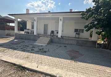 ALTIN EMLAK BEYPAZARI PRESTİJ'DEN BAŞAĞAÇ MH. ÇİFTLİK EVİ