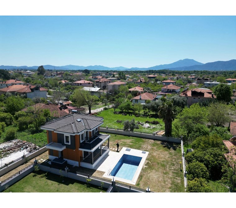 Muğla Köyceğiz Toparlar'da Müstakil 3+1Havuzlu Villa