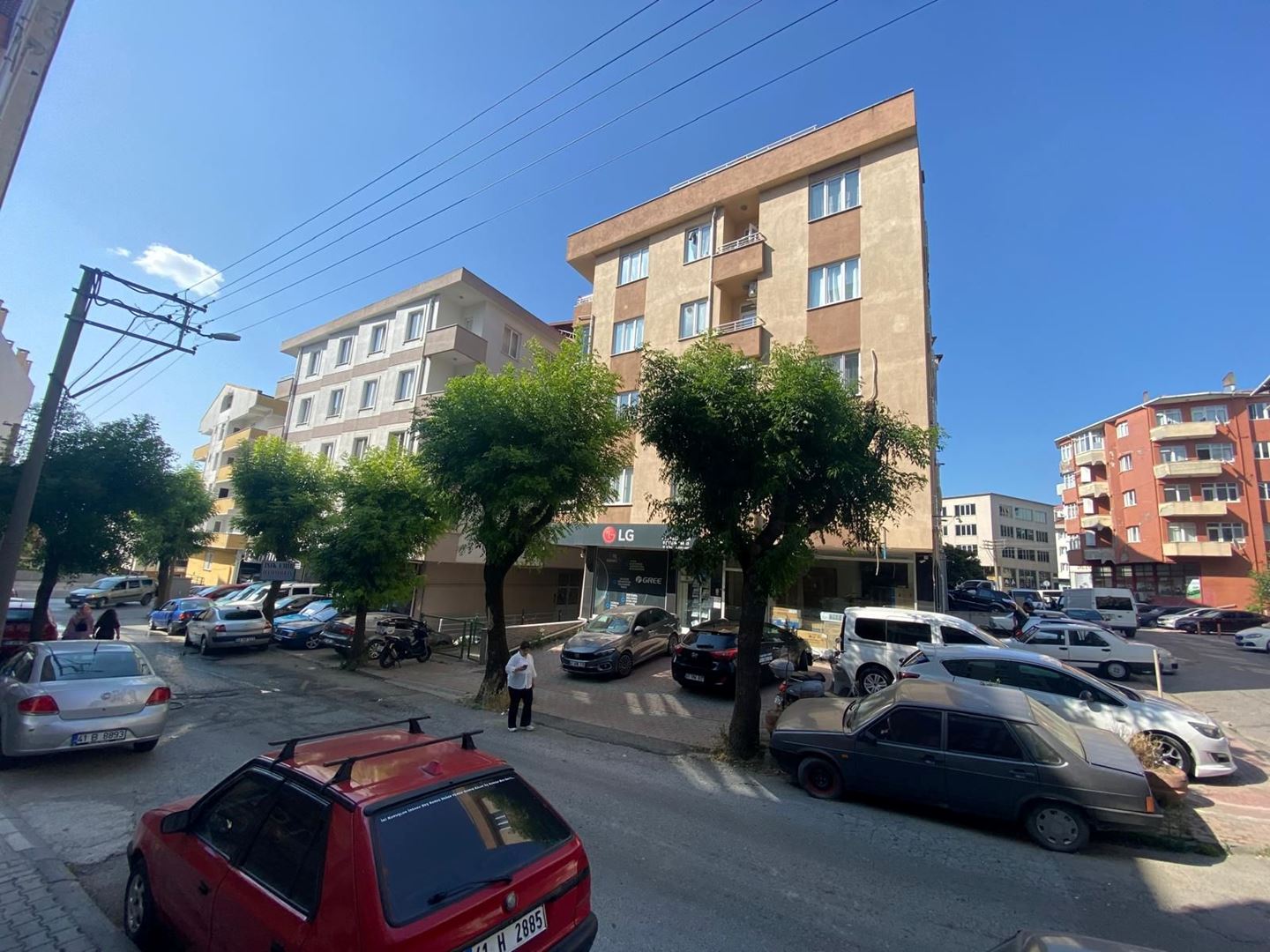 ŞENER GYD'DEN M.PAŞA'DA MERKEZİ KONUMDA FERAH AİLE DAİRESİ