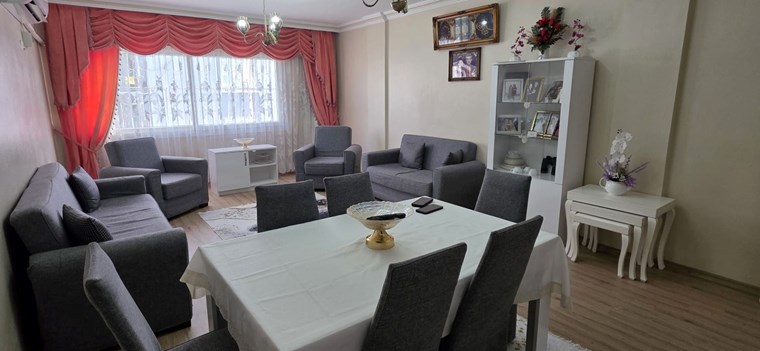 BERRİN NADİR'DEN YEŞİLYURT MERKEZDE FIRSAT!AZ KATLI BİNADA YÜKSEK ARSA PAYLI YATIRIMLIK 3^+1