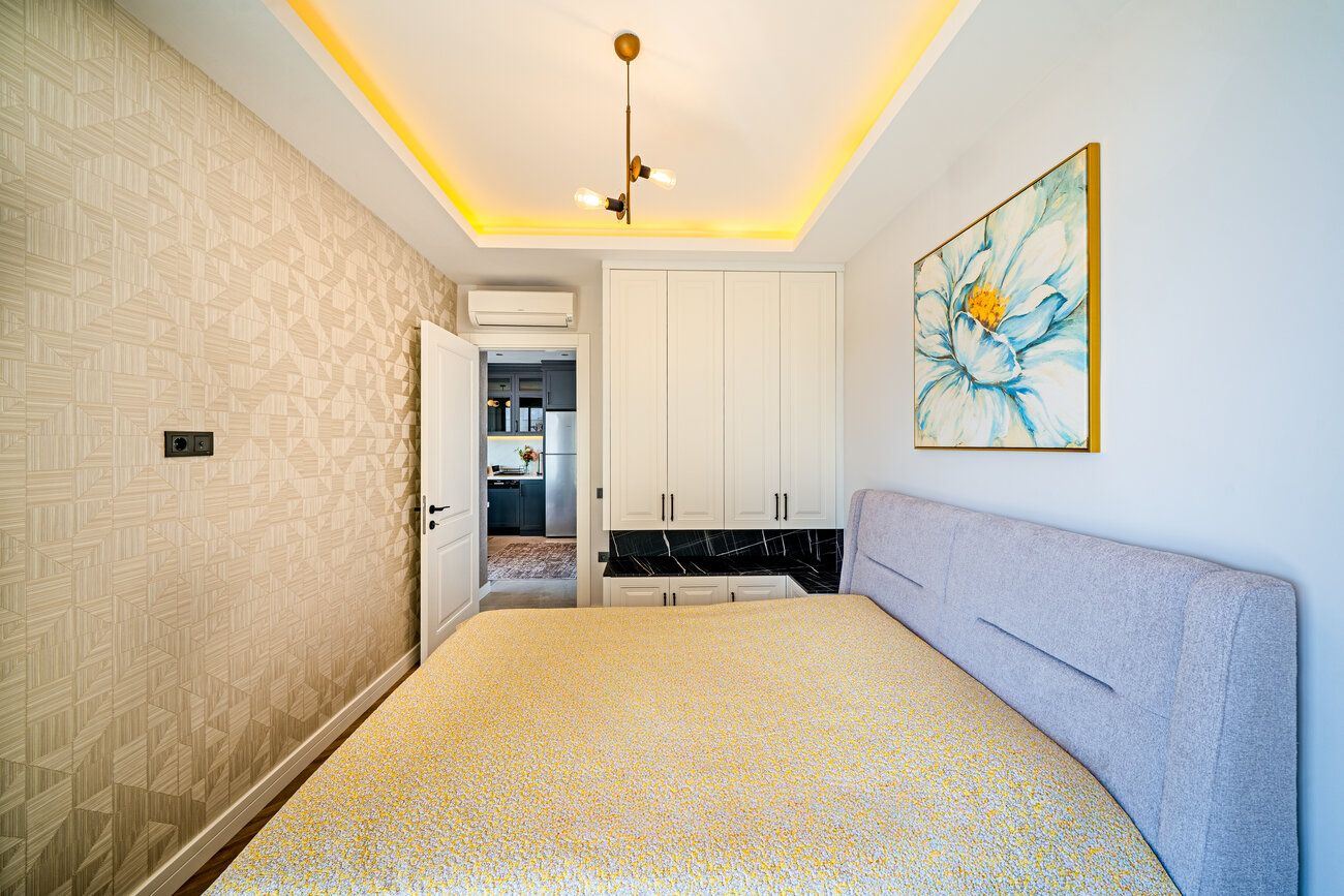 FULLY FURNISHED 3+1 SEAFRONT APARTMENT FOR SALE WITH SEA VIEW IN ALANYA CENTER · 10 · Photos