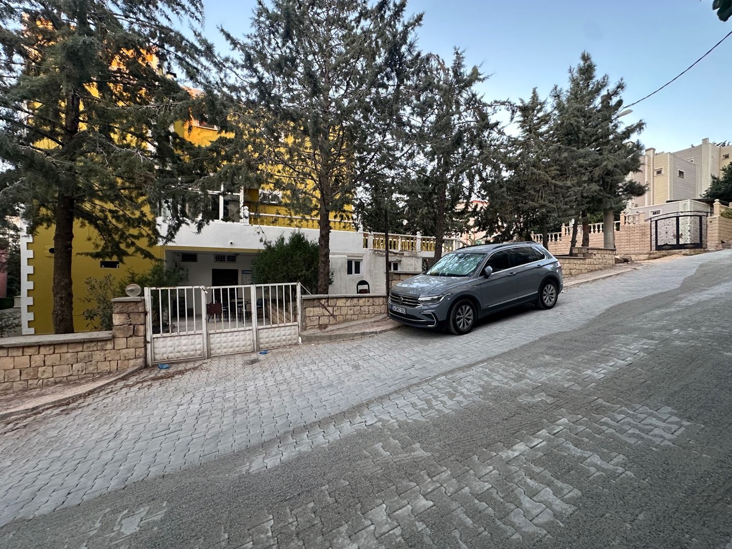 Property-photo
