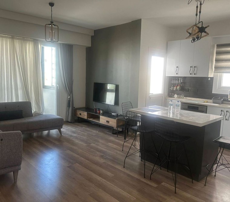 KÜÇÜKKAYMAKLI HAMİTKÖY GİRİŞİ KİRALIK 2. KAT FULL EŞYALI LÜKS 2+1 DAİREMİZ 600 STG