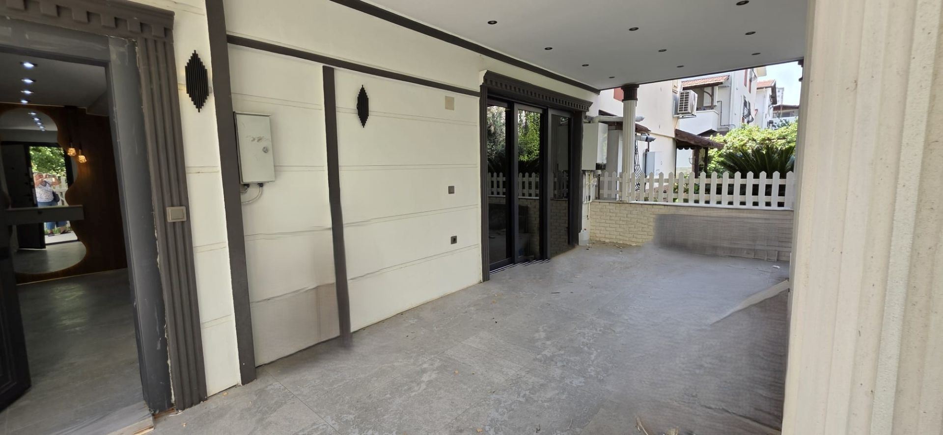 Property-photo
