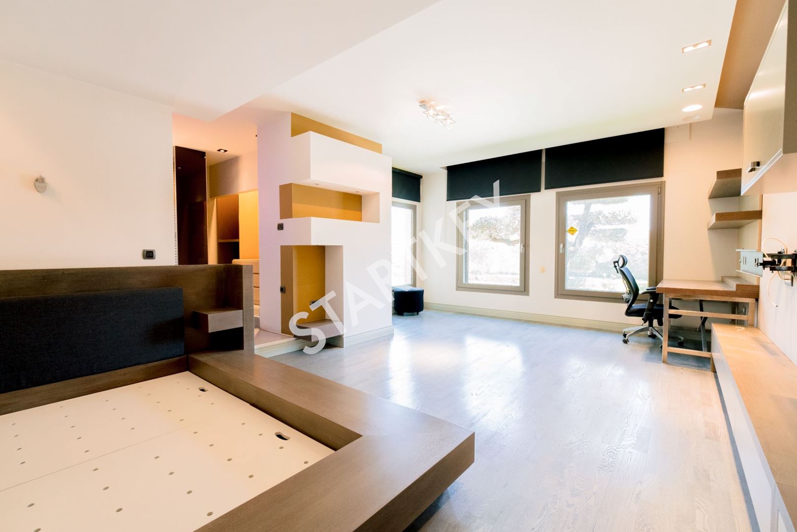 Property-photo