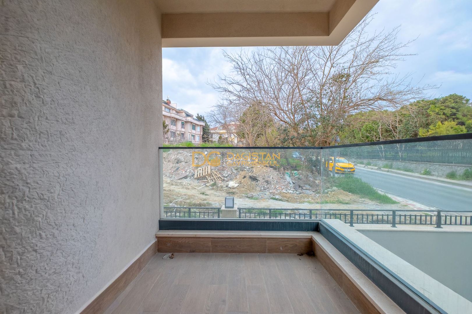 Property-photo