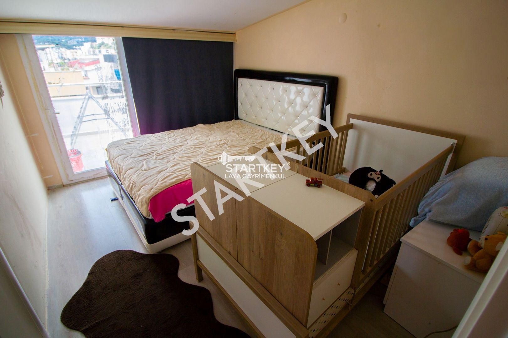 Property-photo