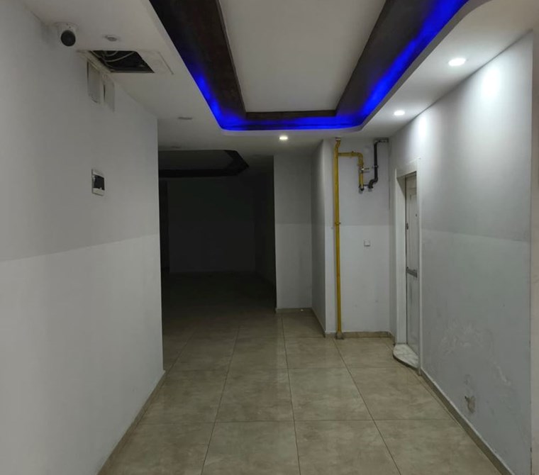 EMLAK 72 DEN MERKEZİ KONUMDA İŞ MERKEZİNDE SATILIK 1+1 DAİRE (OFİS)